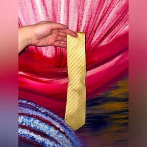 Croft & Barrow Yellow/Gold Tie, NWOT